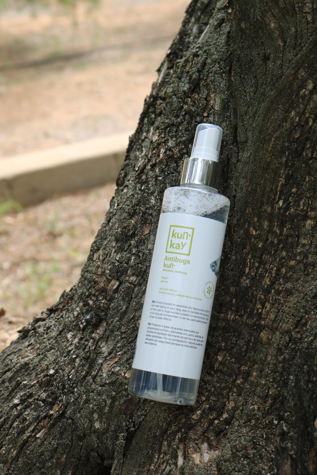 Lotion antiparasitaire externe naturelle pour chiens